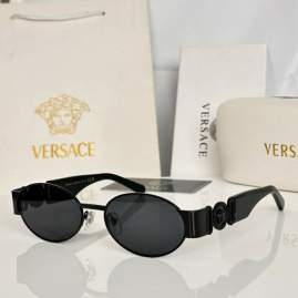 Picture of Versace Sunglasses _SKUfw80477408fw